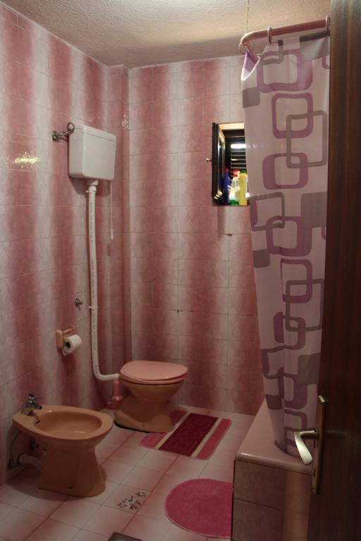 Apartment Dragovic 울친 객실 사진